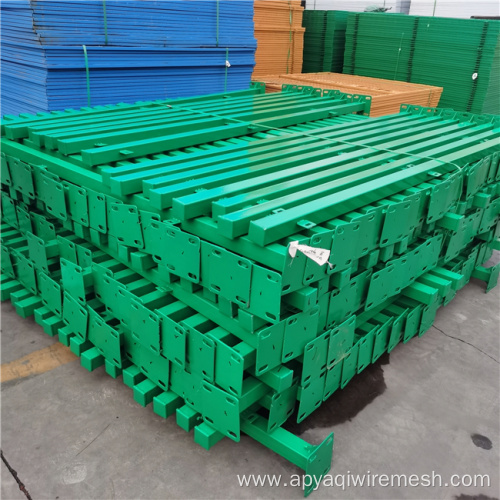 Green PVC Galvanized welded iron wire mesh fence